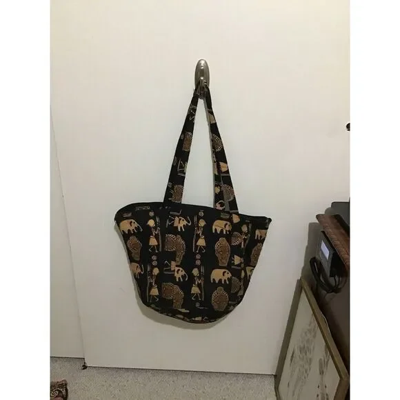 Unbranded Elephant Tote‎ With Interior Pockets - Picture 3 of 4